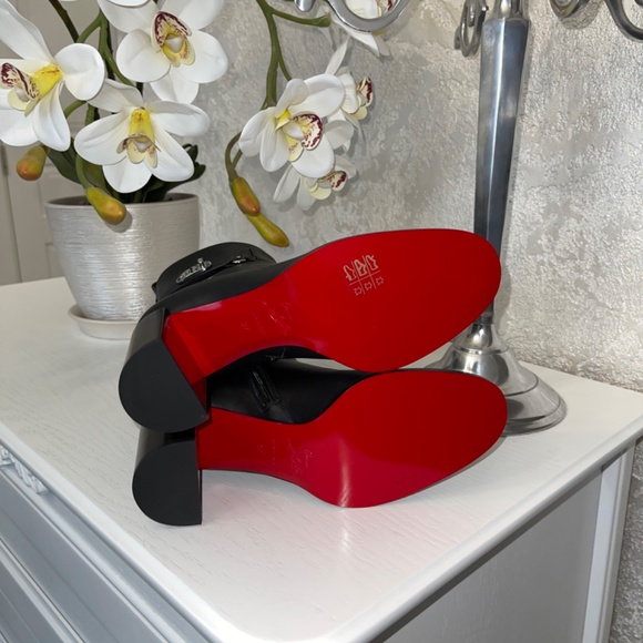 $1,195 NWB Christian Louboutin Lock Booty Boots Size 37 AUTHENTIC❤️ - Picture 8 of 11